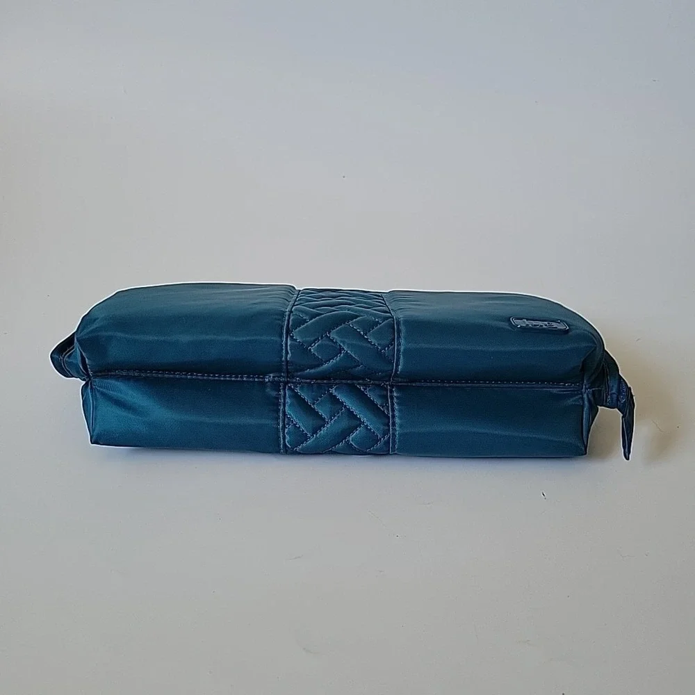 Lug Lay Flat Zip Cosmetic Case Teal Blue Make Up Minimalist Organization Travel